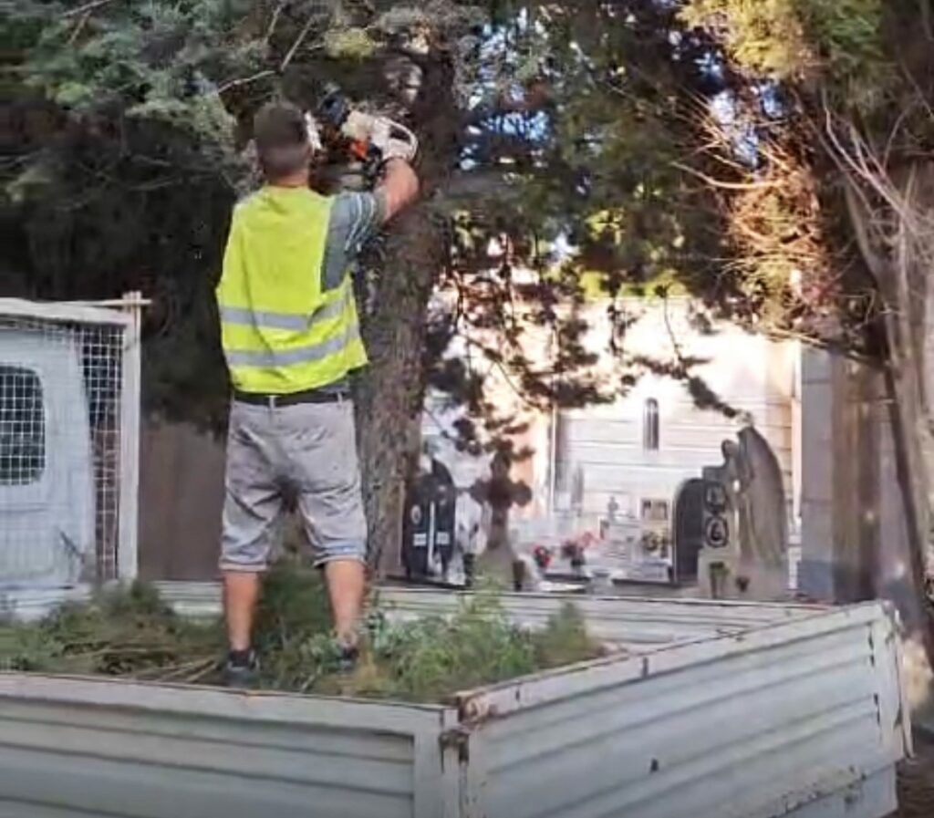 INTERVENTI AL CIMITERO COMUNALE